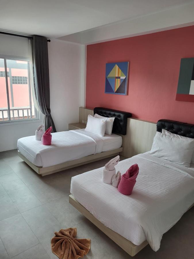 קו לנטה Pinky Hotel By Kanchana (Adults Only) מראה חיצוני תמונה