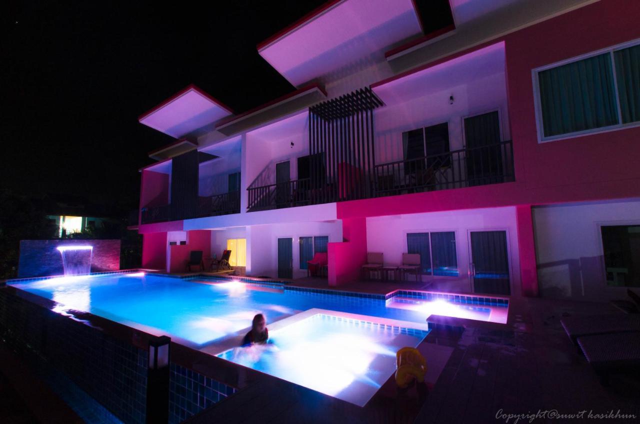 קו לנטה Pinky Hotel By Kanchana (Adults Only) מראה חיצוני תמונה