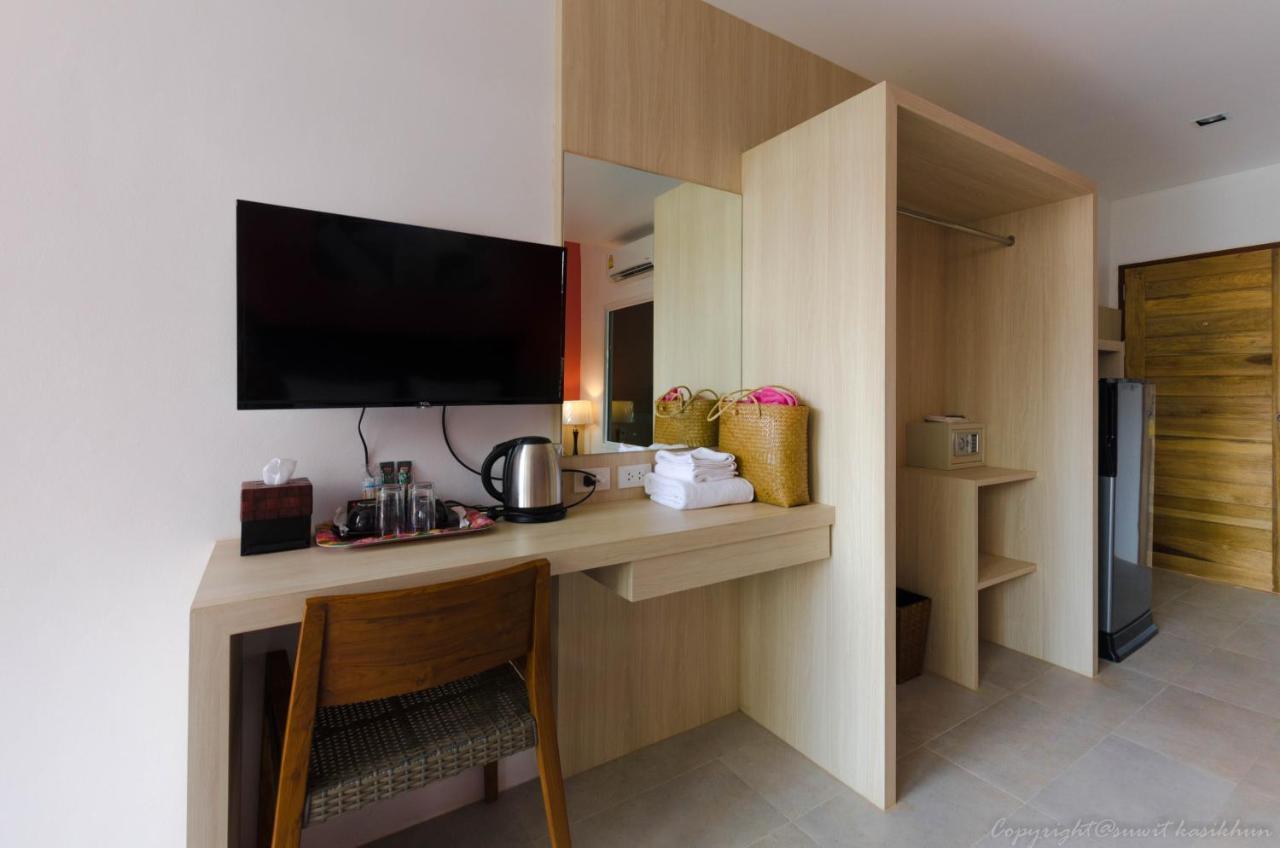 קו לנטה Pinky Hotel By Kanchana (Adults Only) מראה חיצוני תמונה