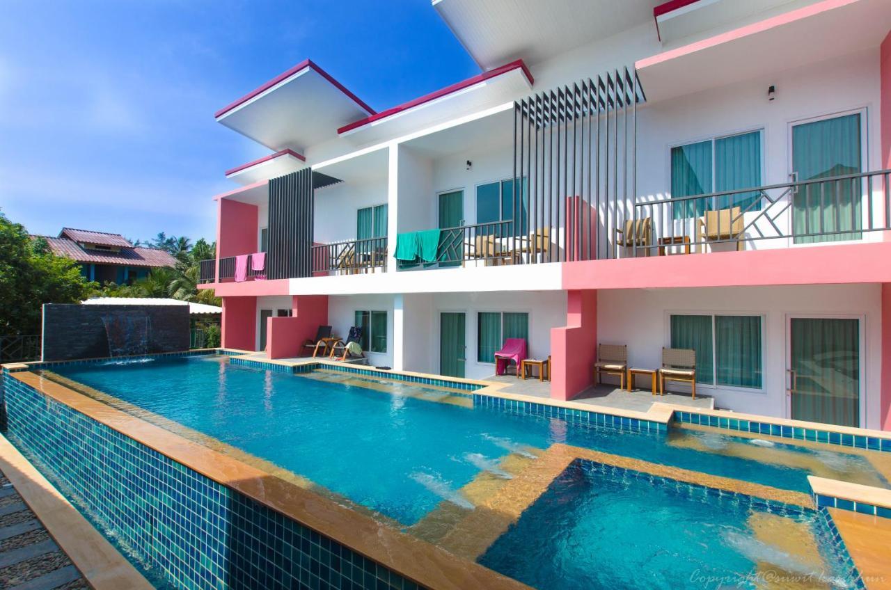 קו לנטה Pinky Hotel By Kanchana (Adults Only) מראה חיצוני תמונה